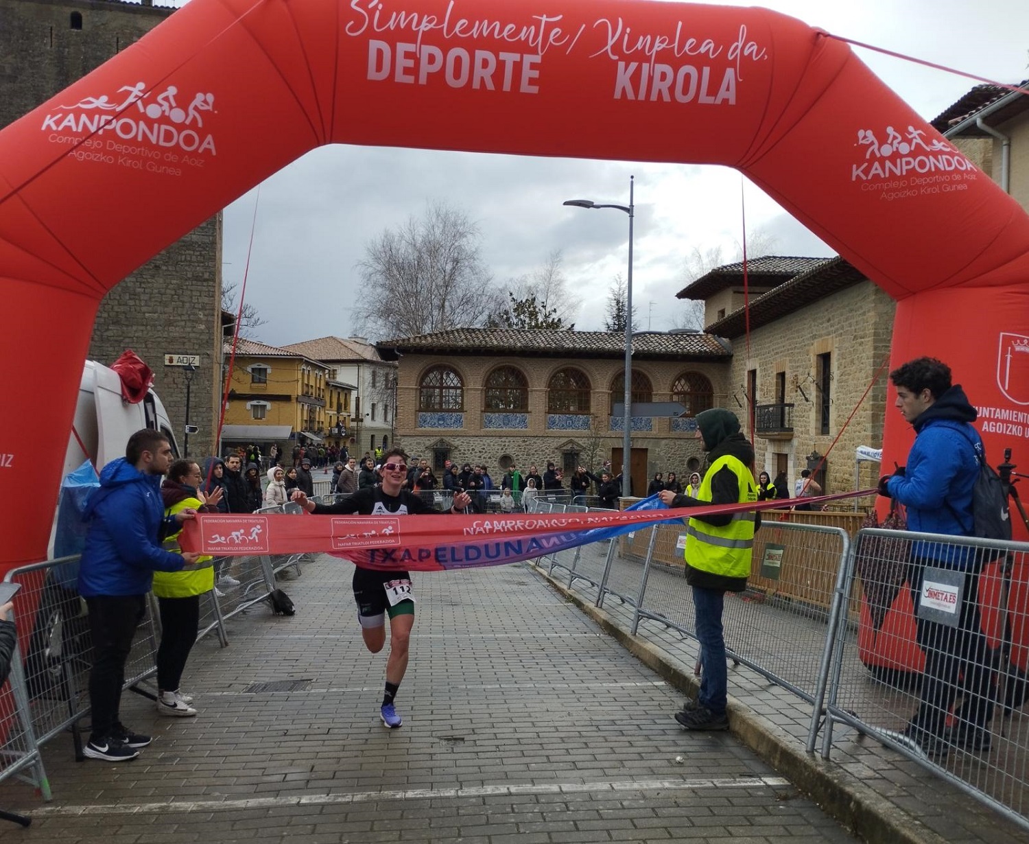 Niobe Arregui, de 17 a&ntilde;os, da la campanada en el Campeonato Navarro de Duatl&oacute;n